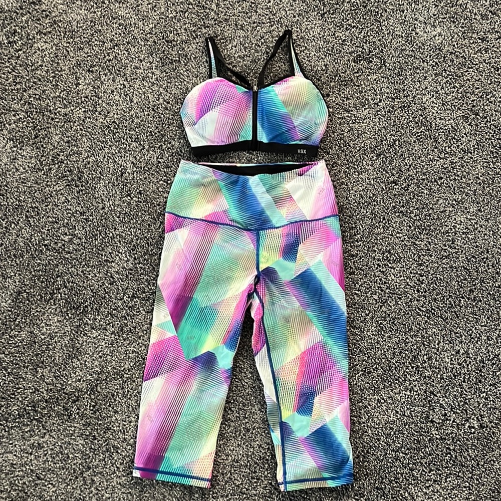 VSX Sport Victoria Secret workout set capris and sports bra